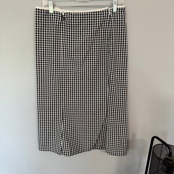 Zara GINGHAM Monochrome Midi Skirt - Picture 8 of 9
